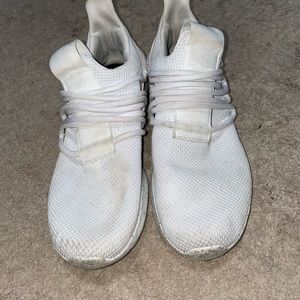 Men’s size 10 adidas running shoes